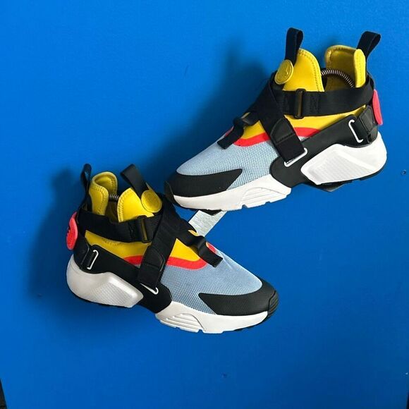 NIKE AIR Huarache City  Aluminum Women’s Size 8 Shoes AH6786-401 - Picture 1 of 6